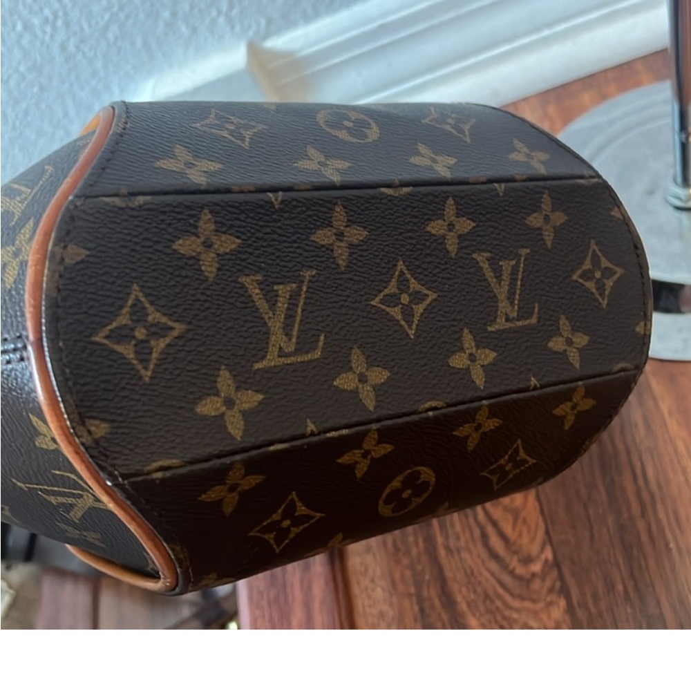 LV Ellipse PM M10040 timeless design still made today rare vintage in GUC. - Picture 11 of 16